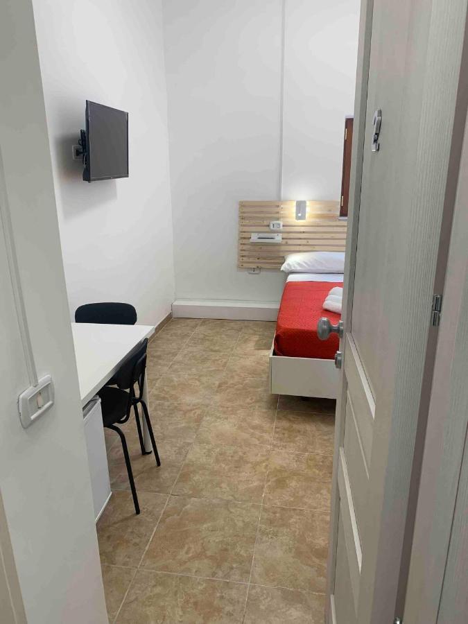 Miris Home Fast And Comfortable With Self Check In 8 Minutes Walk Near Naples Airport Экстерьер фото