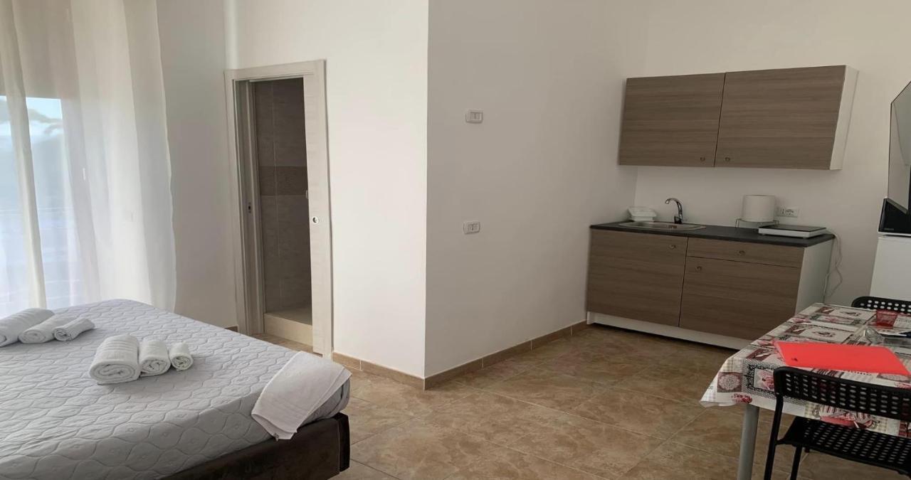 Miris Home Fast And Comfortable With Self Check In 8 Minutes Walk Near Naples Airport Экстерьер фото